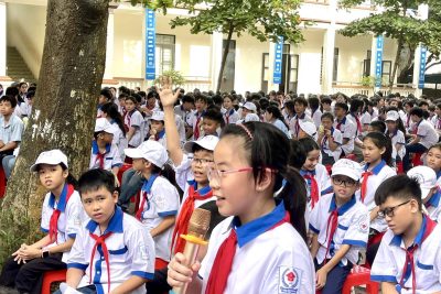 Tuyên truyền phổ biến pháp luật về ATGT và phòng chống đuối nước cho học sinh