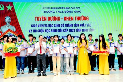 LỄ TUYÊN DƯƠNG – KHEN THƯỞNG GIÁO VIÊN VÀ HỌC SINH GIỎI CẤP TỈNH 2025-2026